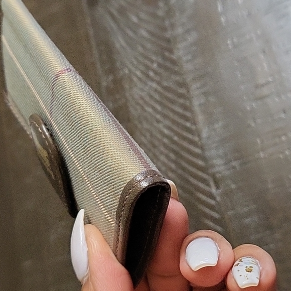 Vintage Burberry key holder - Picture 3 of 8